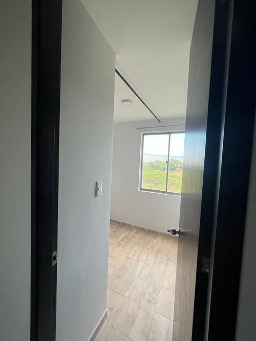 Apartamento de 3 alcobas en venta en Trapiches Ii, Villa del Rosario, 46 m² · foto 9 de 10