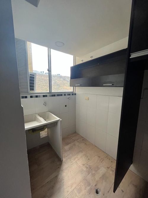 Apartamento de 3 alcobas en venta en Trapiches Ii, Villa del Rosario, 46 m² · foto 10 de 10