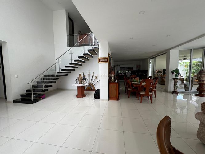 Casa de 5 alcobas en venta en Los Trapiches, Villa del Rosario, 306 m² · foto 8 de 24