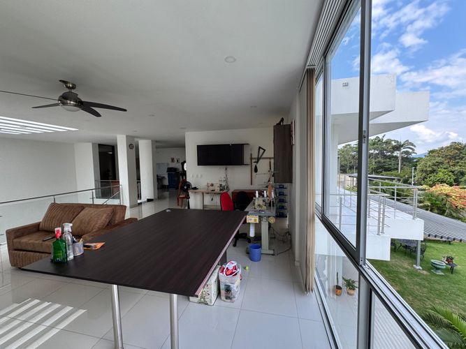 Casa de 5 alcobas en venta en Los Trapiches, Villa del Rosario, 306 m² · foto 12 de 24