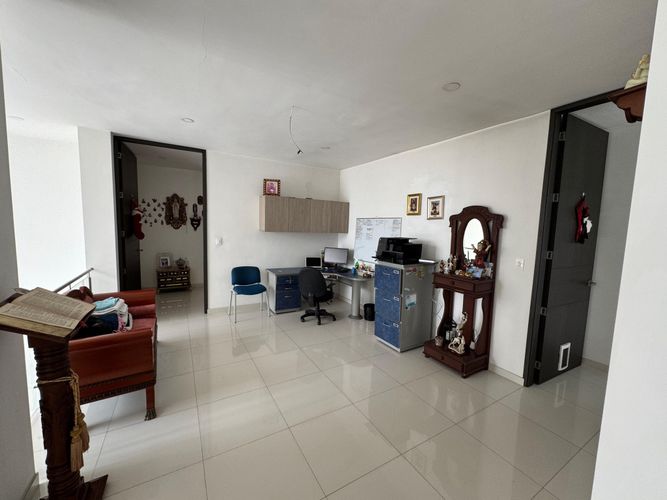 Casa de 5 alcobas en venta en Los Trapiches, Villa del Rosario, 306 m² · foto 15 de 24