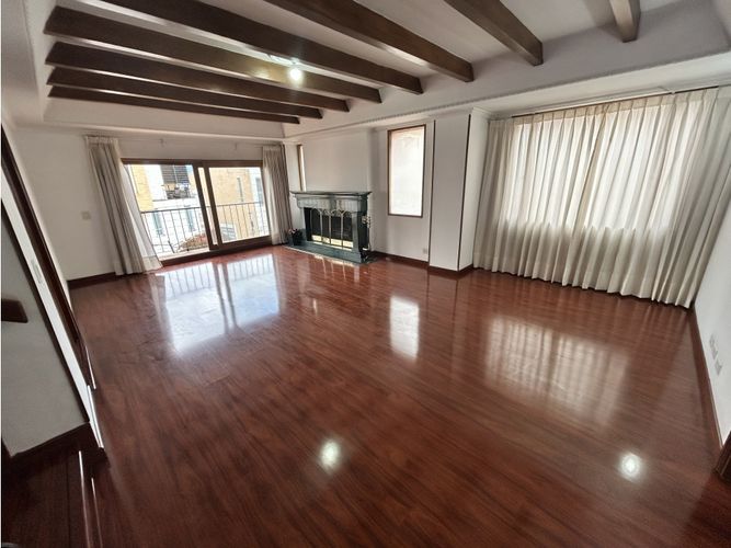 Casa de 5 alcobas en venta en Cundinamarca, Bogotá, 292 m² · foto 7 de 23