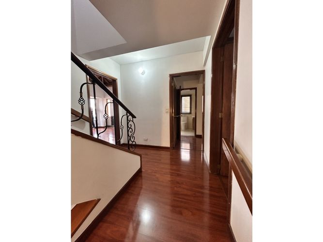 Casa de 5 alcobas en venta en Cundinamarca, Bogotá, 292 m² · foto 18 de 23