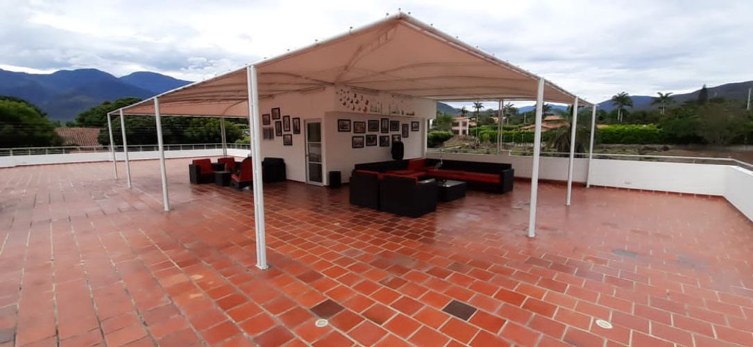 Casa de 5 alcobas en venta en California, Los Patios, 560 m² · foto 10 de 17