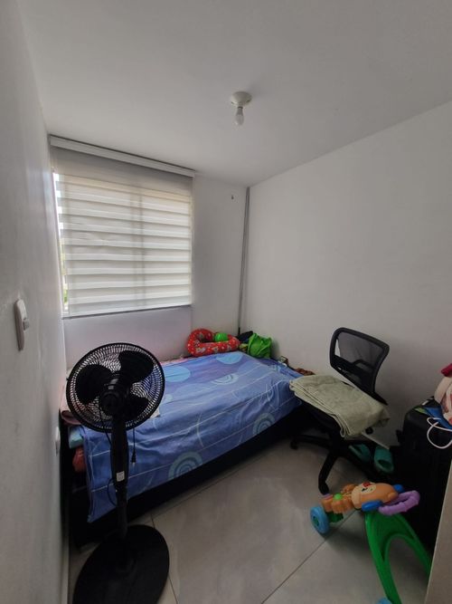 Apartamento de 3 alcobas en venta en Chaparral, Los Patios, 45 m² · foto 7 de 11