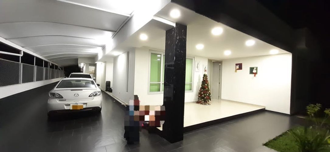 Casa de 5 alcobas en venta en California, Los Patios, 560 m² · foto 13 de 17