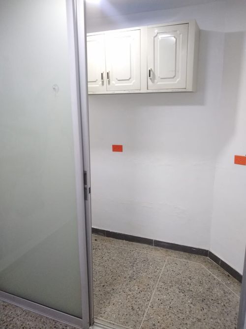 Consultorio en venta en Quinta Velez, Cúcuta, 40 m² · foto 3 de 10