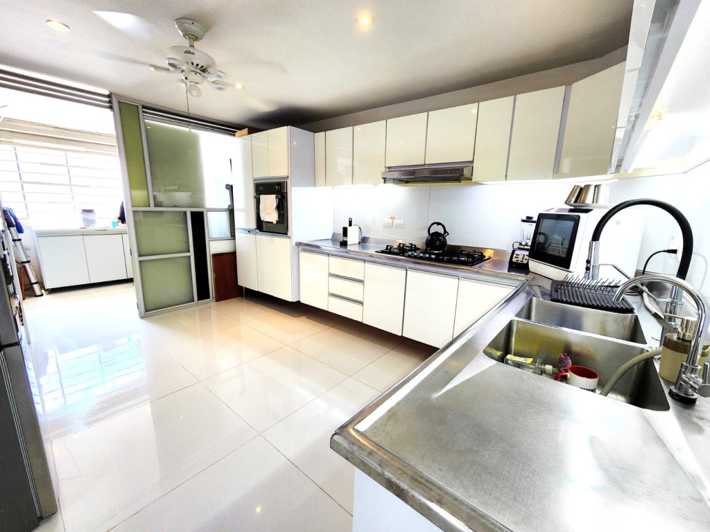 Apartamento en venta en La Riviera, Cúcuta · foto 3 de 24
