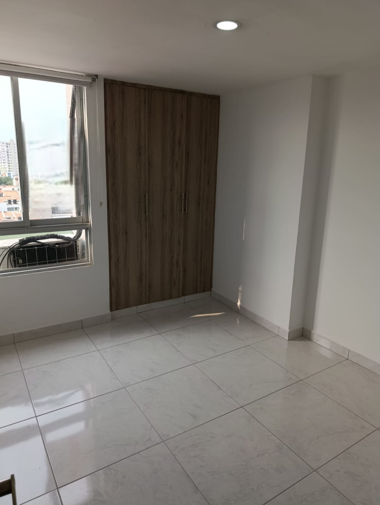 Apartamento en venta en Niza, Cúcuta · foto 3 de 20