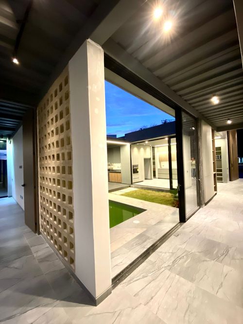 Casa de 4 alcobas en venta en Lomita Hermosa, Villa del Rosario, 260 m² · foto 4 de 8