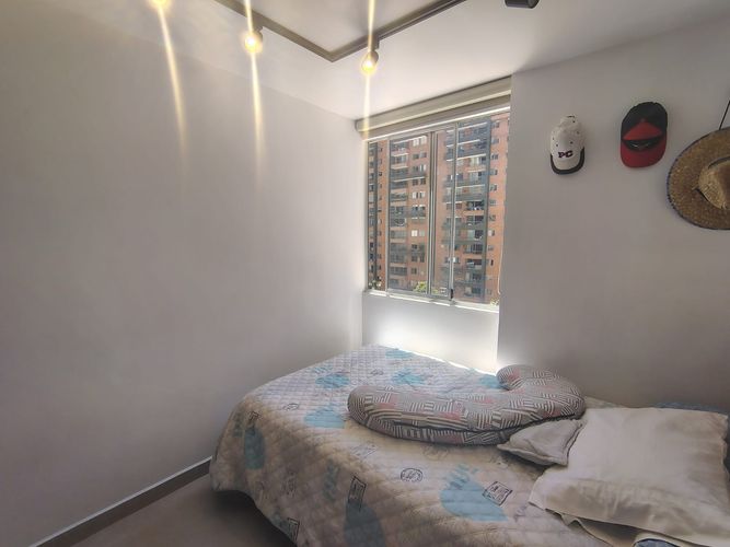 Apartamento de 3 alcobas en arriendo en El Poblado, Medellín, 84 m² · foto 15 de 18