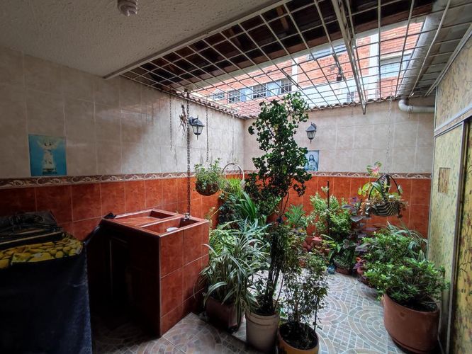 Casa de 3 alcobas en venta en Niza, Cúcuta, 110 m² · foto 2 de 12