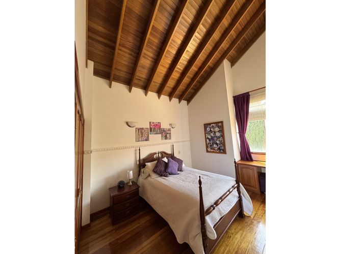 Casa en venta en San Jose De Bavaria, Bogotá · foto 9 de 24