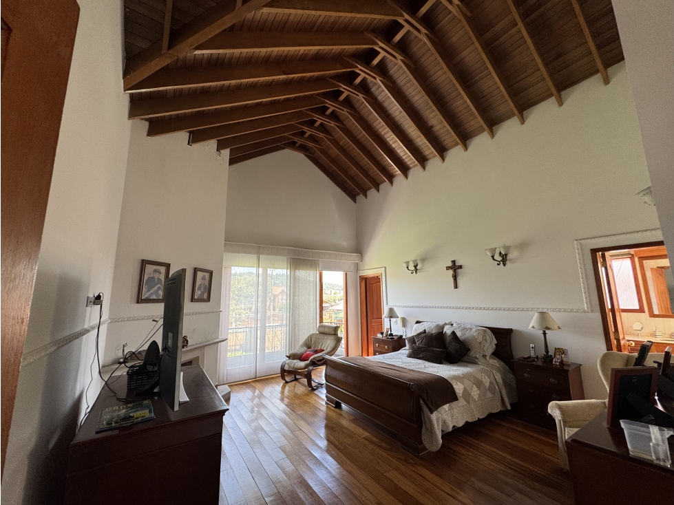 Casa en venta en San Jose De Bavaria, Bogotá · foto 13 de 24