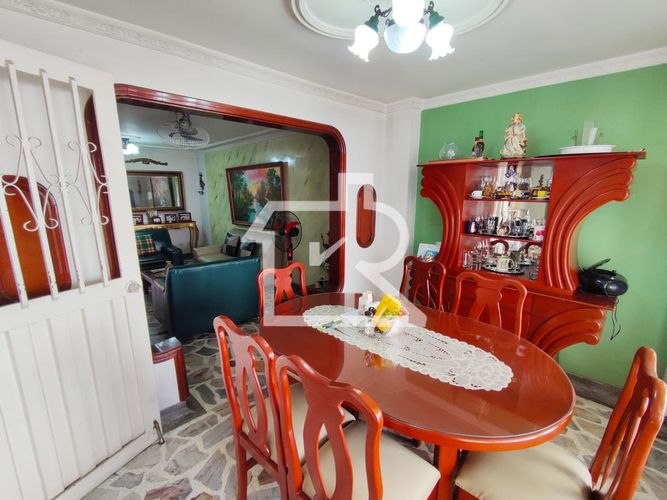 Casa de 4 alcobas en venta en Cr. Vizcaya, Los Patios, 164 m² · foto 8 de 24