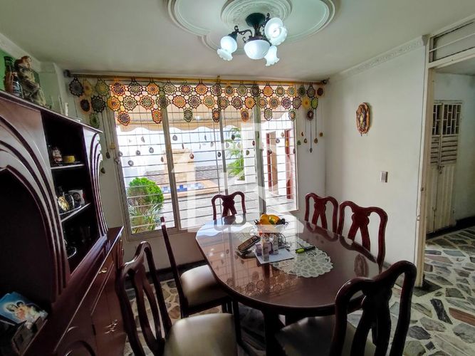 Casa de 4 alcobas en venta en Cr. Vizcaya, Los Patios, 164 m² · foto 9 de 24
