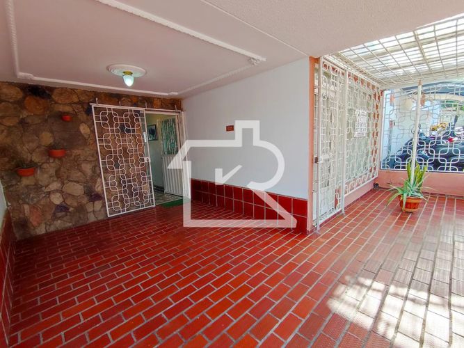 Casa de 4 alcobas en venta en Cr. Vizcaya, Los Patios, 164 m² · foto 11 de 24
