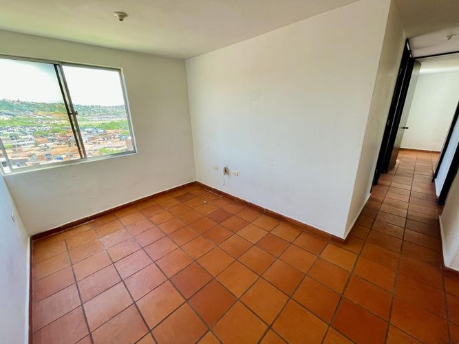 Apartamento de 3 alcobas en venta en Santander, Villa del Rosario, 50 m² · foto 7 de 17