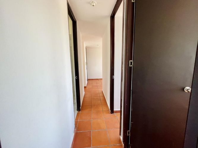 Apartamento de 3 alcobas en venta en Santander, Villa del Rosario, 50 m² · foto 8 de 17