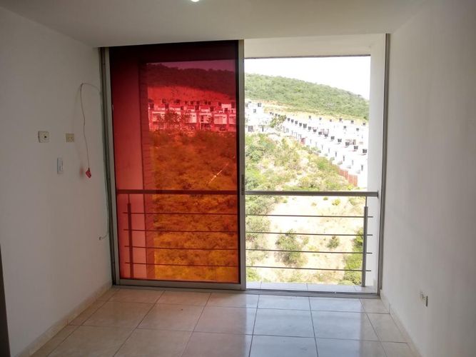 Apartamento de 3 alcobas en venta en La Floresta, Los Patios, 92 m² · foto 3 de 23