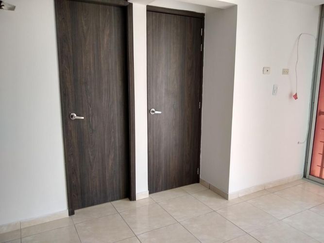 Apartamento de 3 alcobas en venta en La Floresta, Los Patios, 92 m² · foto 7 de 23