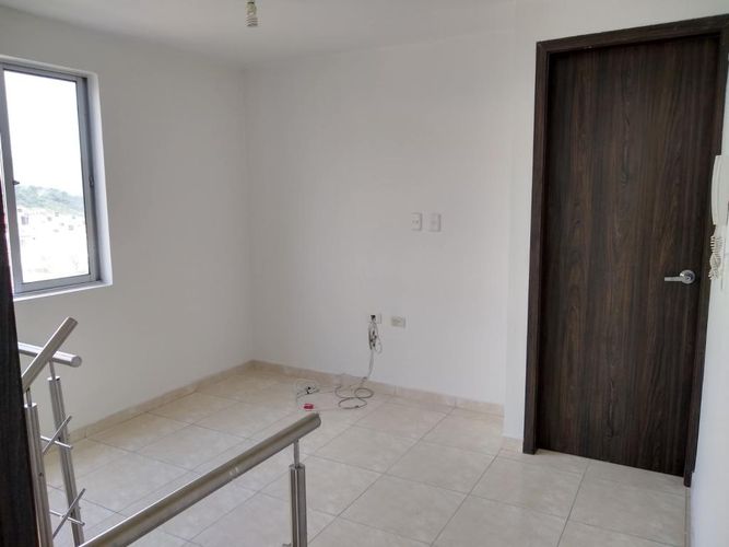 Apartamento de 3 alcobas en venta en La Floresta, Los Patios, 92 m² · foto 13 de 23