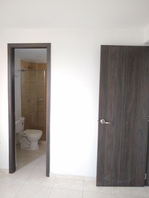 Apartamento de 3 alcobas en venta en La Floresta, Los Patios, 92 m² · foto 18 de 23