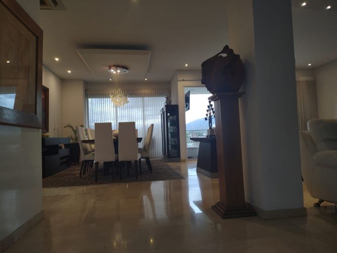 Apartamento de 4 alcobas en venta en La Floresta, Los Patios, 283 m² · foto 2 de 24