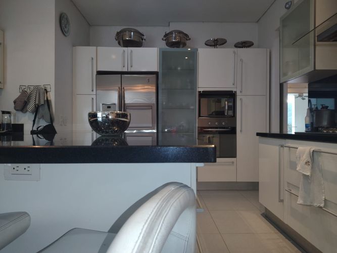 Apartamento de 4 alcobas en venta en La Floresta, Los Patios, 283 m² · foto 4 de 24