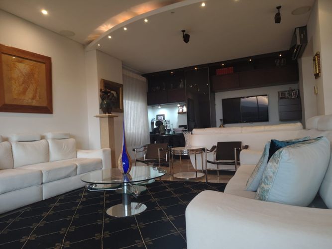 Apartamento de 4 alcobas en venta en La Floresta, Los Patios, 283 m² · foto 10 de 24