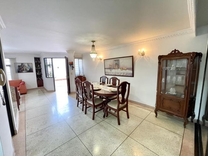 Casa en venta en La Riviera, Cúcuta · foto 6 de 24