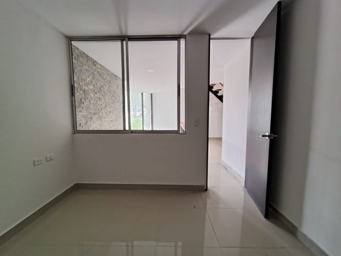 Apartamento de 4 alcobas en venta en 11 De Noviembre, Los Patios, 100 m² · foto 11 de 18