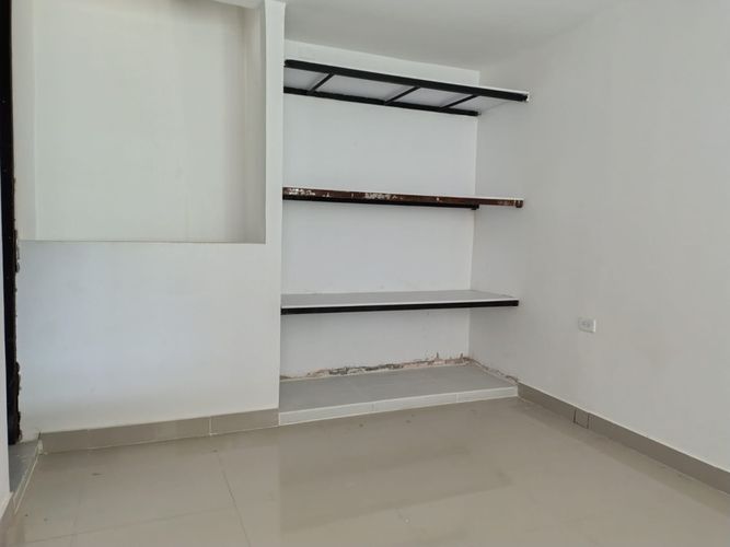 Apartamento de 4 alcobas en venta en 11 De Noviembre, Los Patios, 100 m² · foto 12 de 18
