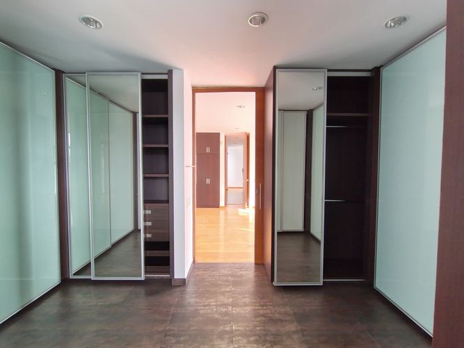 Casa de 5 alcobas en venta en La Riviera, Cúcuta, 332 m² · foto 11 de 24