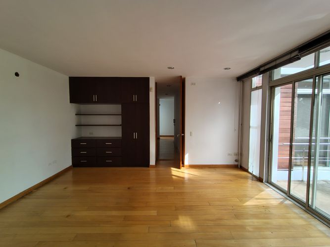 Casa de 5 alcobas en venta en La Riviera, Cúcuta, 332 m² · foto 15 de 24