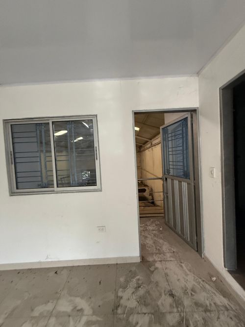 Bodega en venta en Zona Industrial Comuna 5, Cúcuta, 250 m² · foto 5 de 5