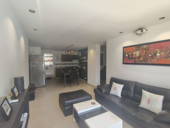 Apartamento de 3 alcobas en arriendo en El Poblado, Medellín, 84 m² · foto 3 de 18