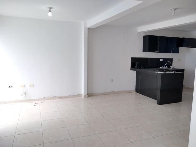 Casa de 3 alcobas en venta en Los Trapiches, Villa del Rosario, 69 m² · foto 5 de 15