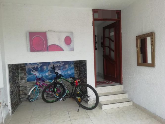 Casa de 6 alcobas en venta en San Eduardo, Cúcuta, 193 m² · foto 3 de 21