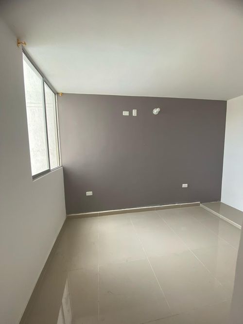 Apartamento de 3 alcobas en venta en Patios Centro, Los Patios, 53 m² · foto 2 de 8
