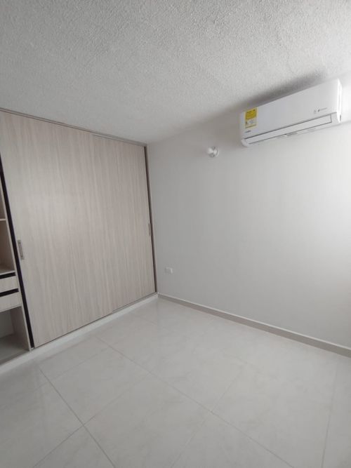 Apartamento de 3 alcobas en venta en Patios Centro, Los Patios, 53 m² · foto 6 de 8