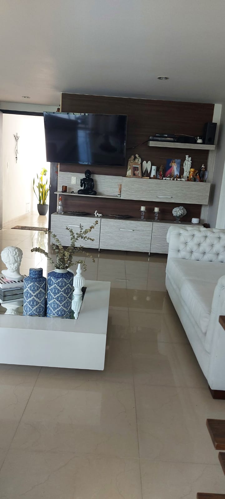 Apartamento en venta en La Riviera, Cúcuta · foto 2 de 18