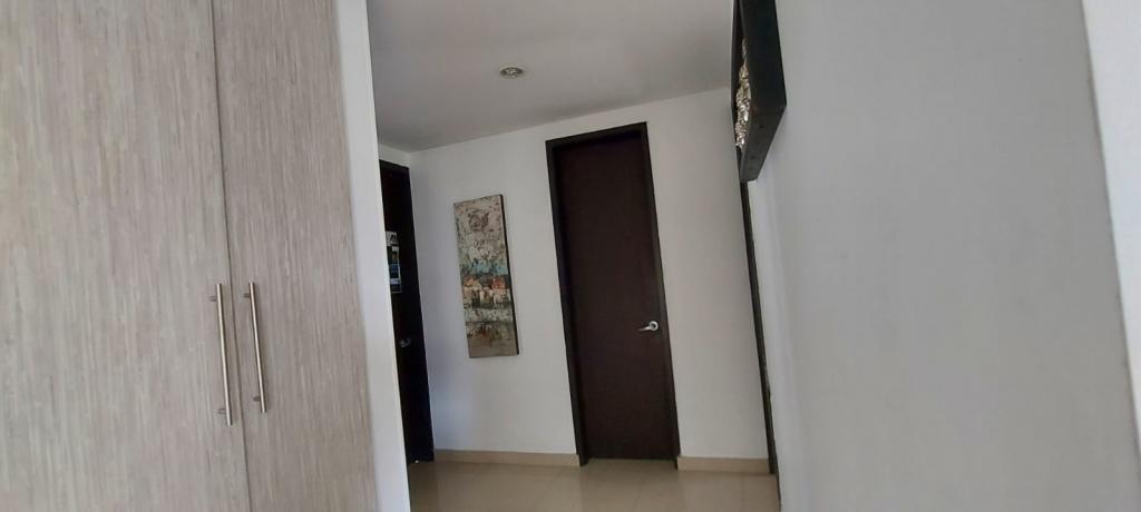 Apartamento en venta en La Riviera, Cúcuta · foto 5 de 18