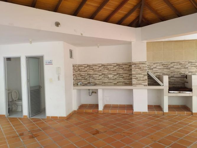 Casa de 3 alcobas en venta en Cr. Vizcaya, Los Patios, 54 m² · foto 9 de 13
