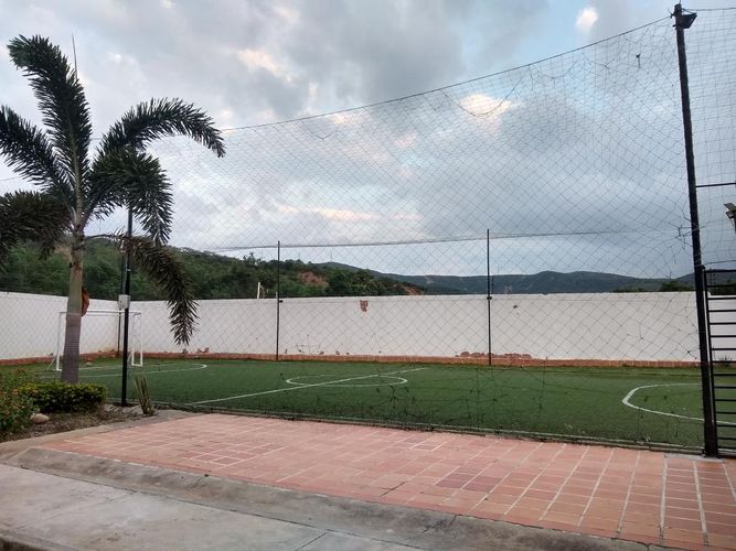 Casa de 3 alcobas en venta en Cr. Vizcaya, Los Patios, 54 m² · foto 12 de 13