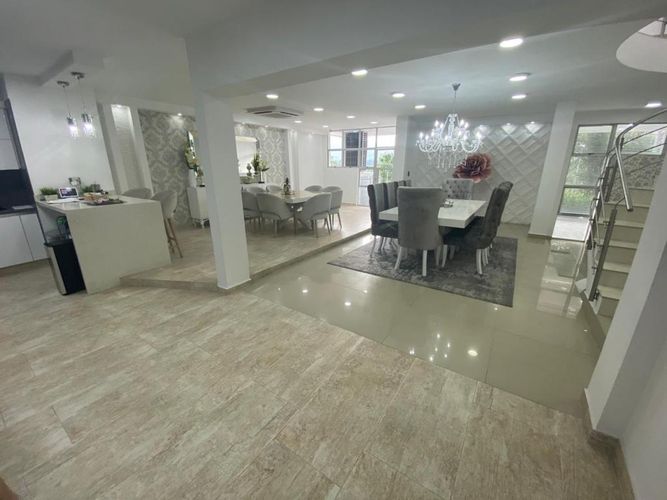 Casa de 3 alcobas en venta en La Floresta, Los Patios, 400 m² · foto 8 de 24