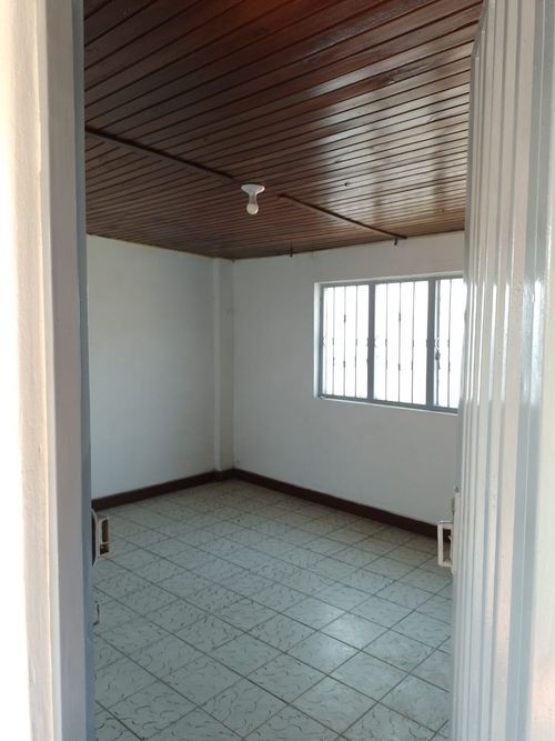 Casa de 4 alcobas en venta en La Cabrera, Cúcuta, 197 m² · foto 19 de 24