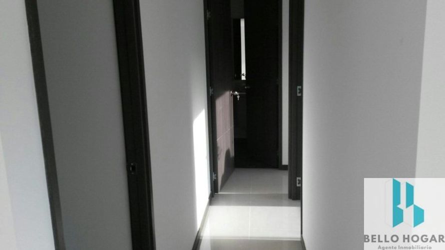 Apartamento de 2 alcobas en venta en Niquia, Bello, 56 m² · foto 7 de 13