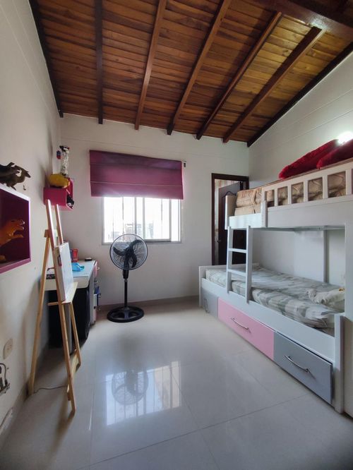 Casa de 4 alcobas en venta en Patios Centro, Los Patios, 160 m² · foto 7 de 10