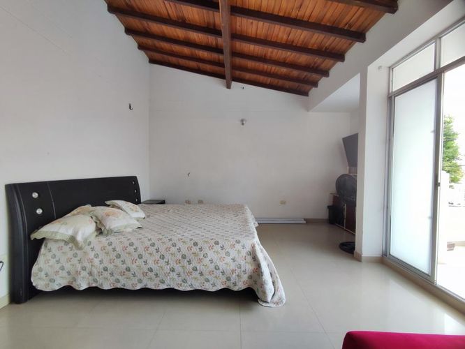 Casa de 4 alcobas en venta en Patios Centro, Los Patios, 160 m² · foto 9 de 10